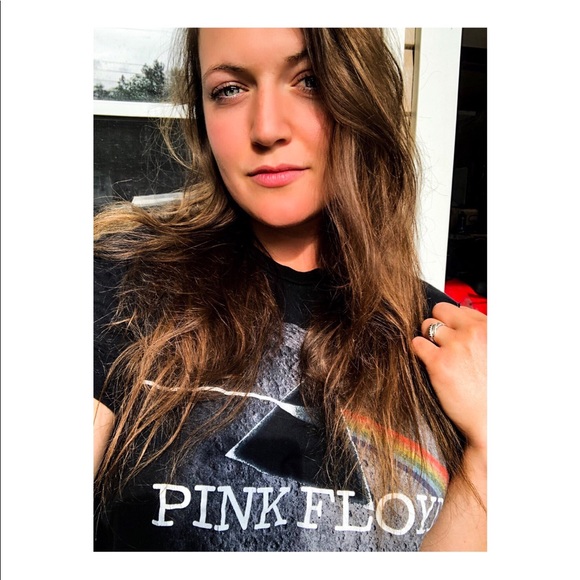 Meet your Posher, Paige - Picture 1 of 1